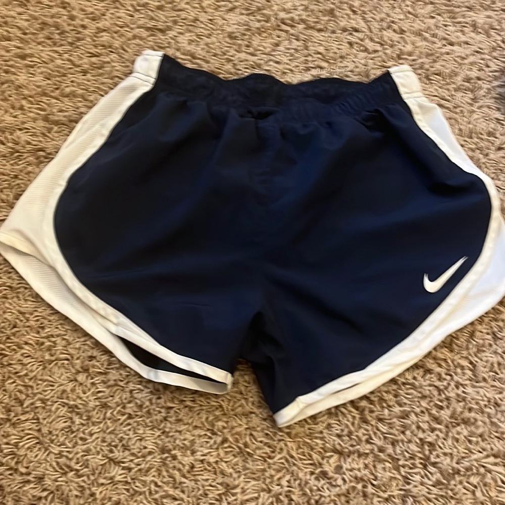 NWOT nike shorts